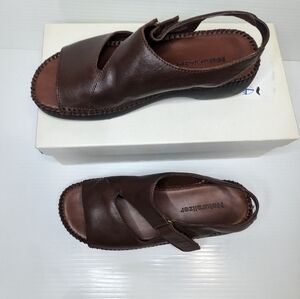 Naturalizer women's dune acorn leather slingback comfort sandals brown shoes 7